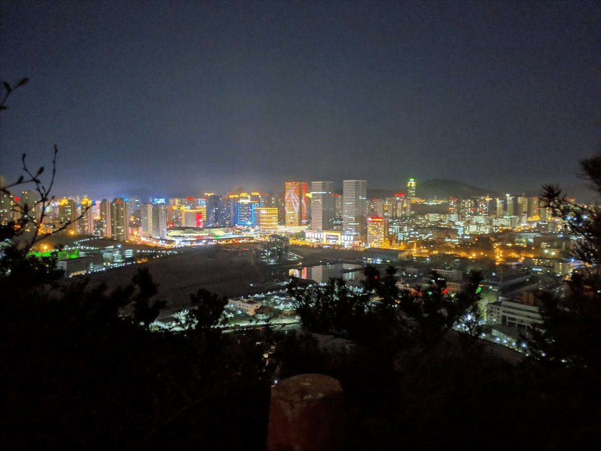 Image in a image block